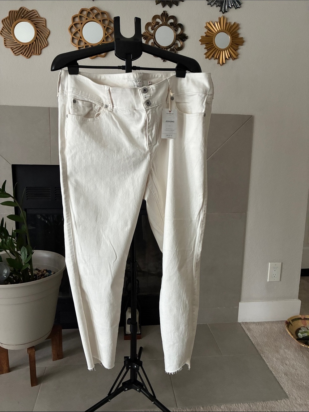 Women's French Vanilla High-Rise jegging Jeans